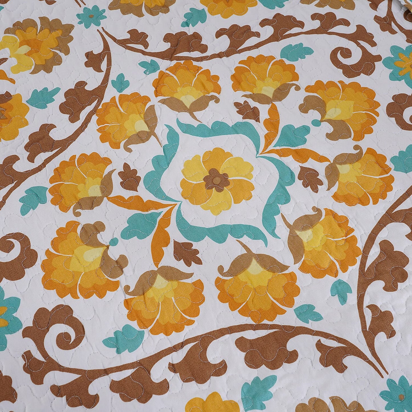 HOMESMART Yellow Floral Print 7pc Quilt and Sheet Set - Queen (100% Microfiber)