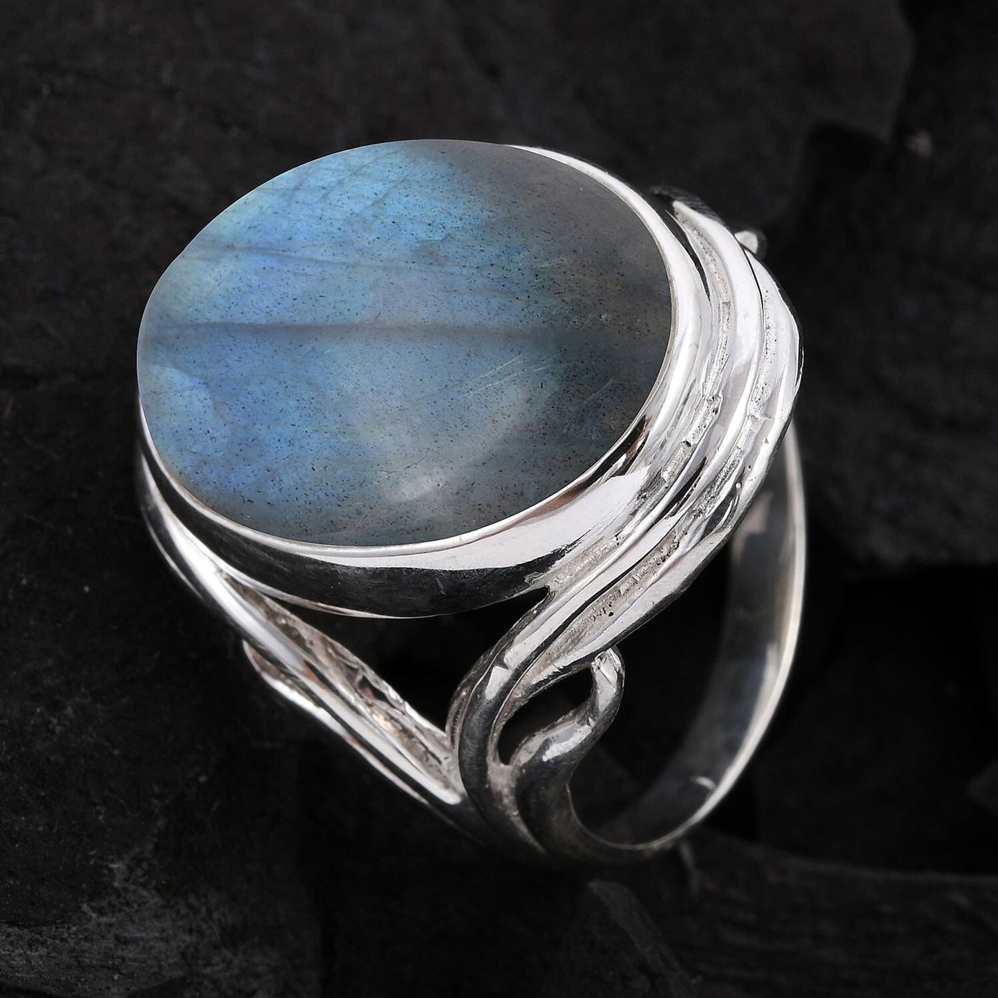 Doorbuster BALI LEGACY Kuisa Rainbow Moonstone Ring in Sterling Silver 7.5 Grams 25.00 ctw