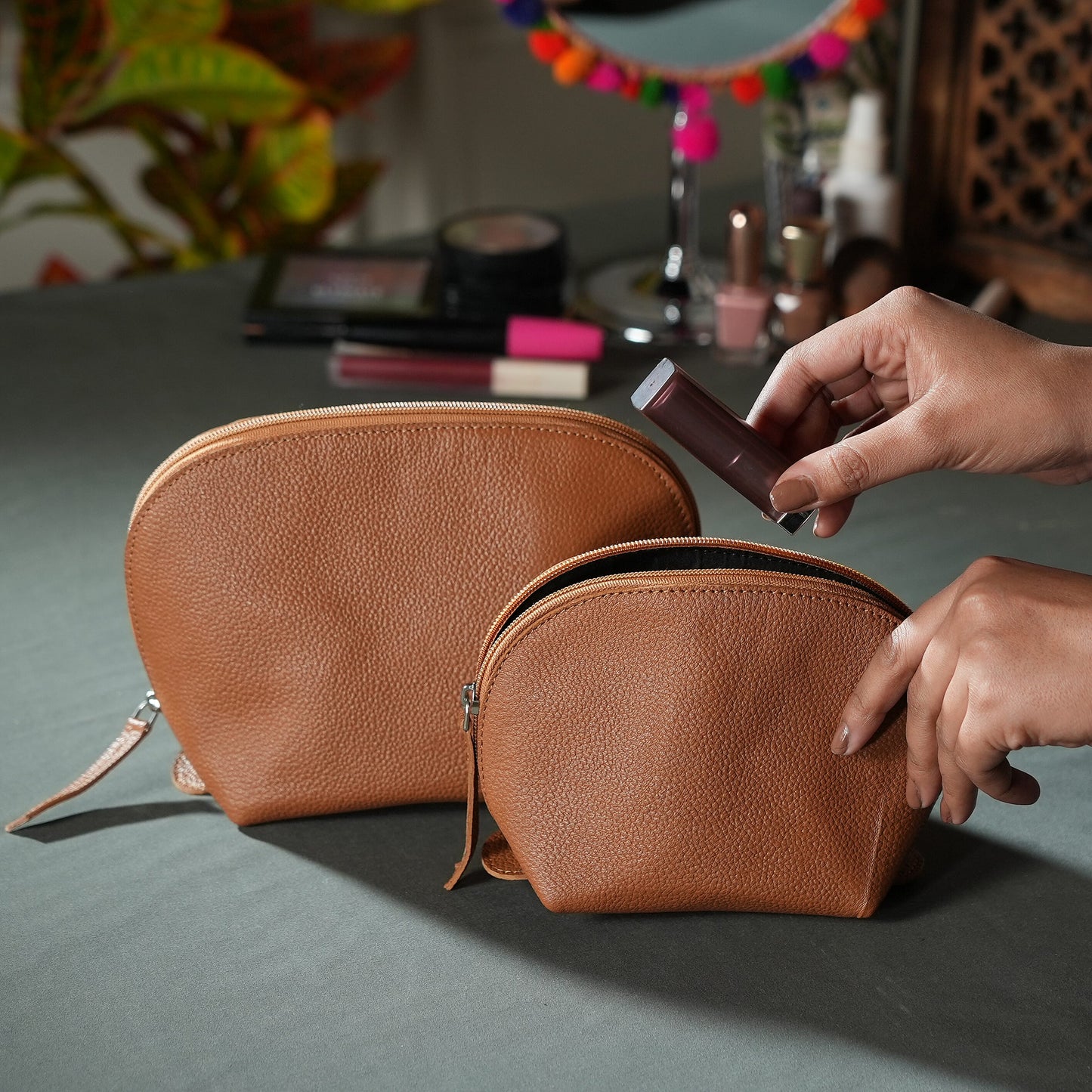 Set of 2, 100% Genuine Leather Nesting Pouches