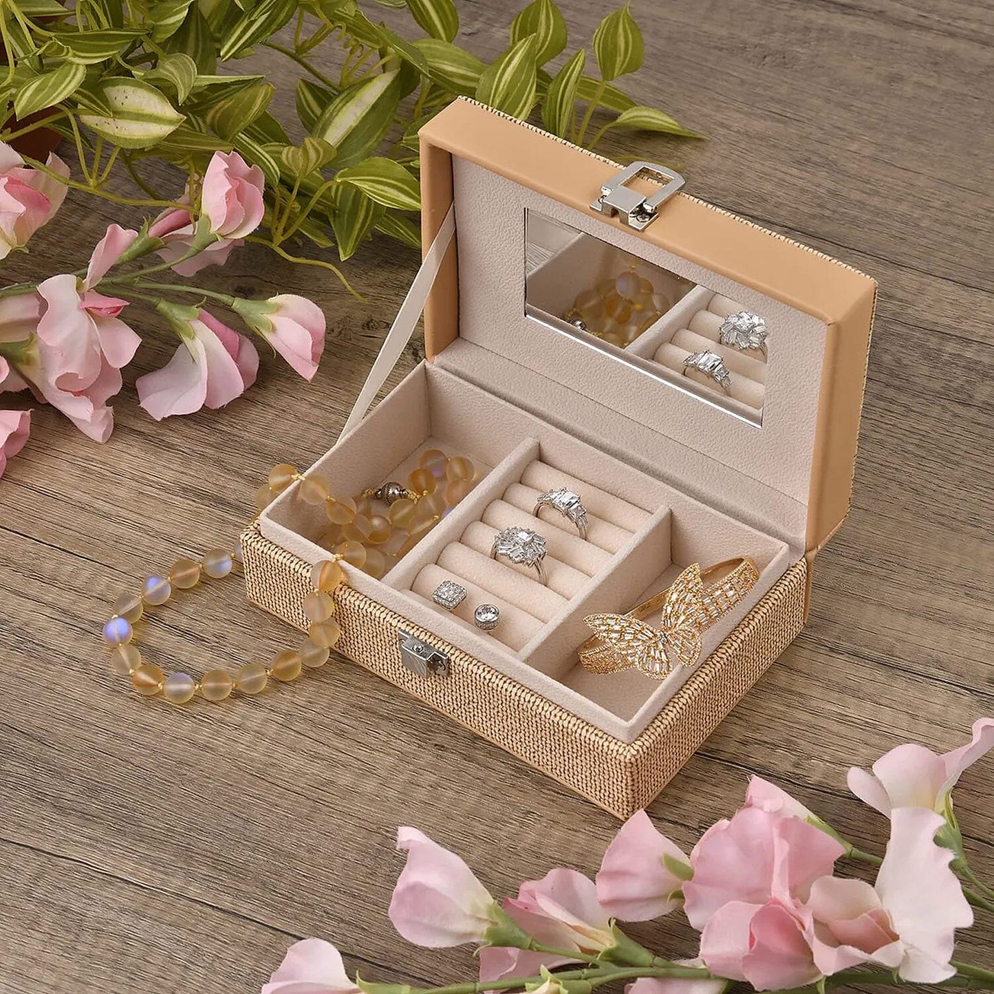 Red Woven Embossed Faux Leather Jewelry box with Mirror and Lock (6.5"x4.1"x2.4")